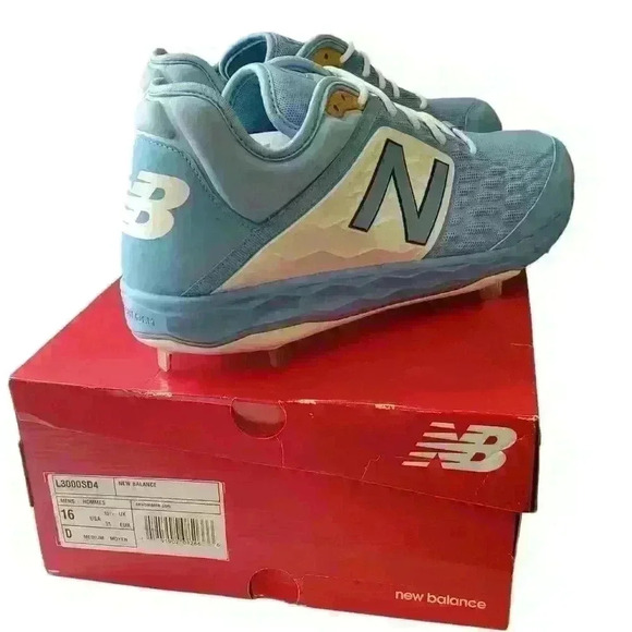 New Balance Other - New Balance Men's 3000 V4 Metal Baseball Shoe Size 16